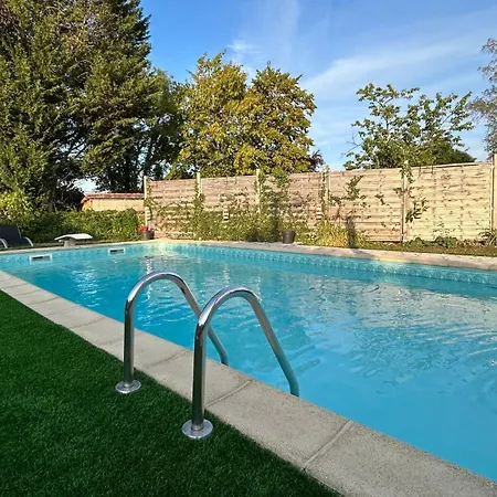 Nora Maison Avec Piscine A Demange-aux-eaux Demange-Baudignecourt